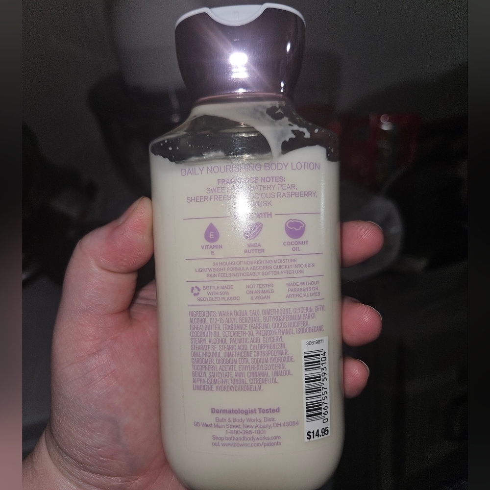 Bath & Body Works Set Of Two Body Lotion! - Picture 3 of 3